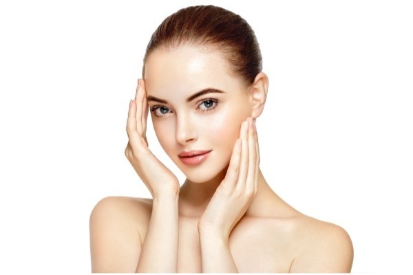顔のテカリ 脂対策に 皮脂が出る原因とおすすめスキンケア10選 Cosmeまとめ アットコスメまとめ